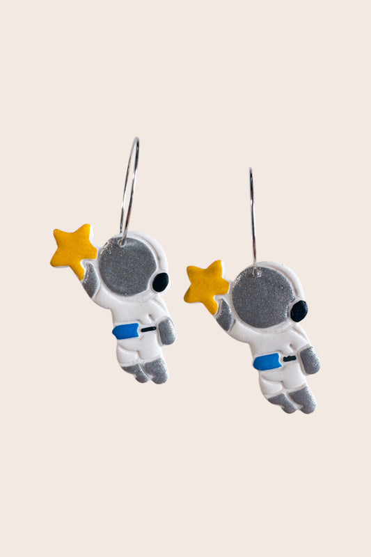 Astronaut Hoops